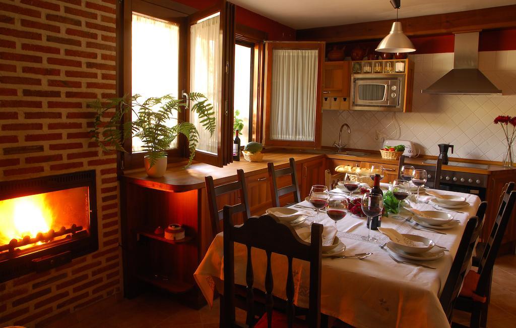 Casa Rural "Hazanas" Adanero Zewnętrze zdjęcie